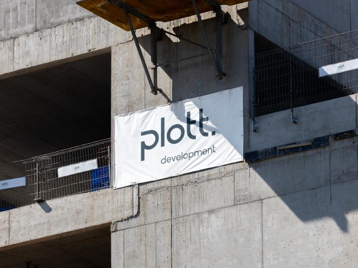 Plott. development - Brand identity design